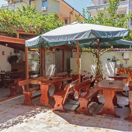 Ivanovi 3* Tjernomorets