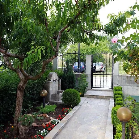 Ivanovi 3* Tjernomorets